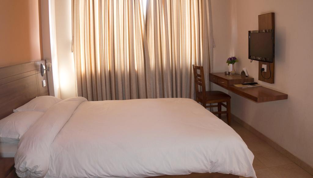 Aryal International Hotel كاتماندو الغرفة الصورة