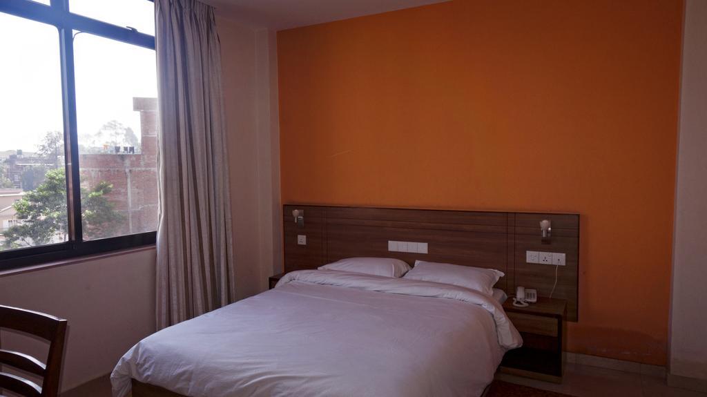 Aryal International Hotel كاتماندو الغرفة الصورة