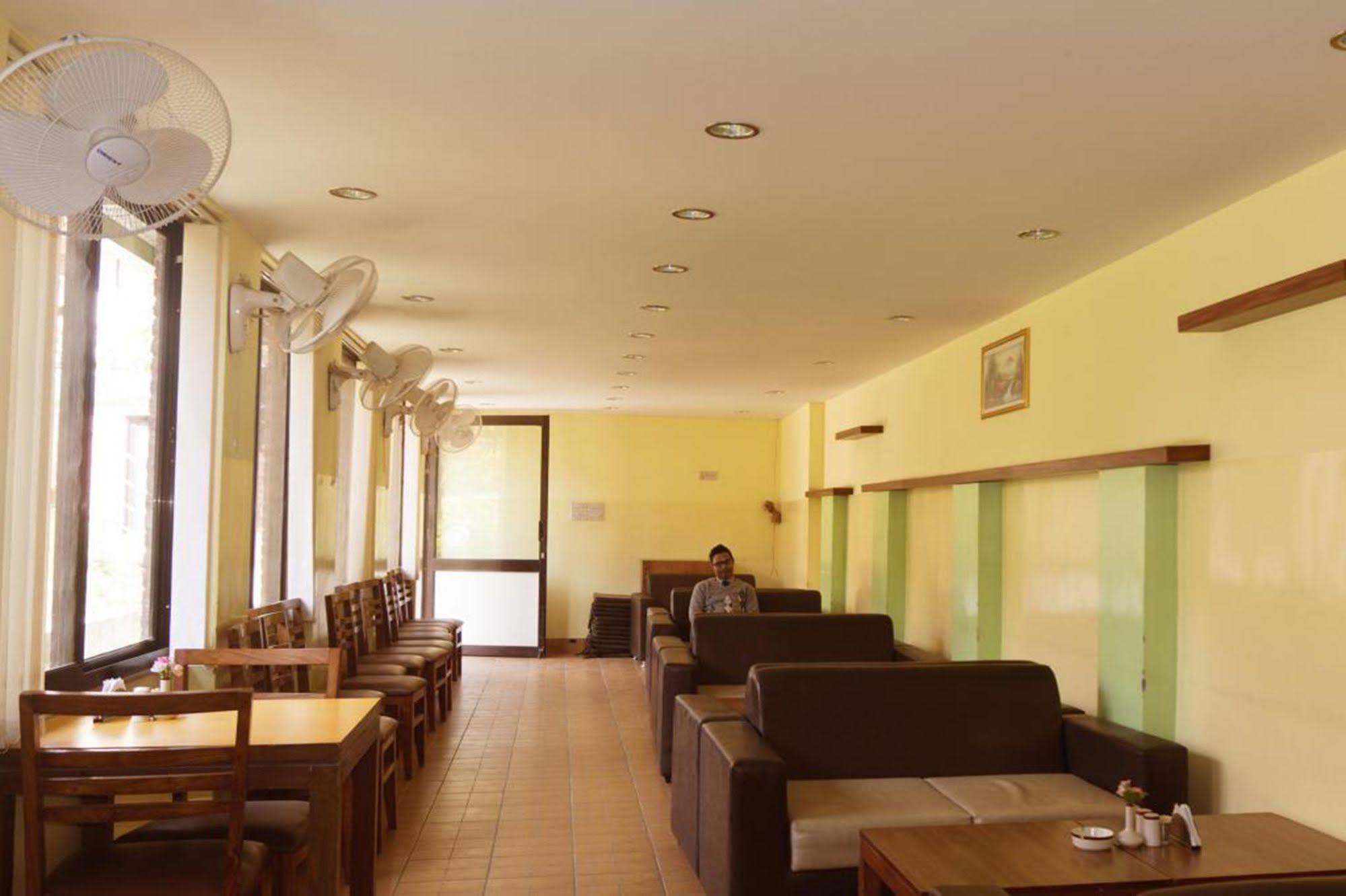Aryal International Hotel كاتماندو المظهر الخارجي الصورة